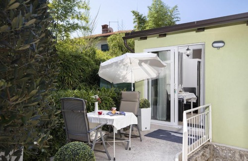 Ika Apartment | Villa Nika 2