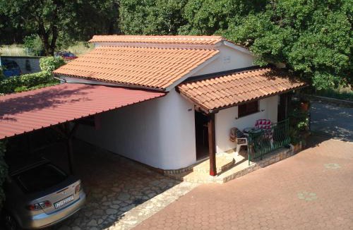 Frata Apartment | Villa Ojdana