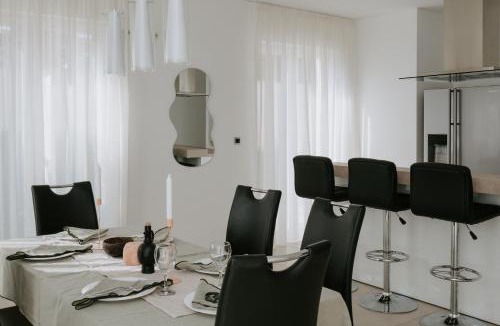 Splitska Villa | Villa Oleander by Domus Mirus - Rooftop Cinema & Pool & 6min Walk to Beach