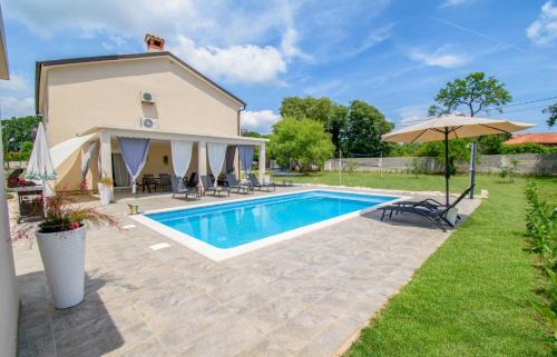 Hrboki Villa | Villa Ondine by Istrabook