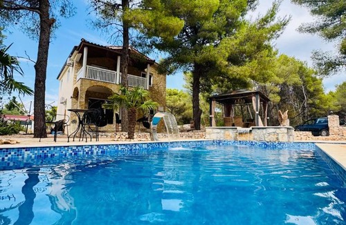 Cove Osibova (Milna) Villa | Villa Paradisio