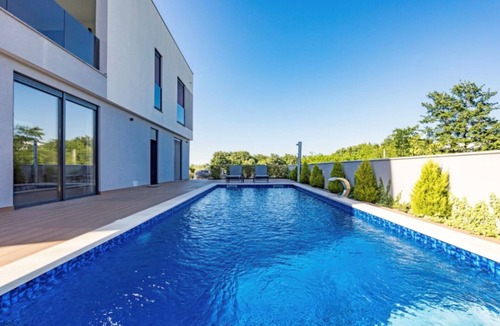 Cervar Villa | Villa Pinus by Villas Guide