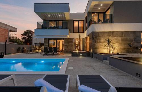 Zaton Villa | Villa Ren