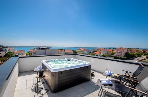 Vrsi Villa | Villa Restart Vrsi-Mulo with heated pool,sea view and jacuzzi