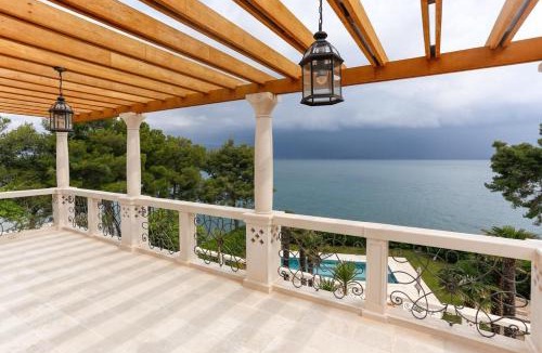 Slatine Villa | Villa Richi