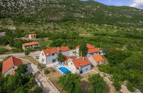 Tucepi Villa | Villa Roglić in Župa - Haus für 8 Personen