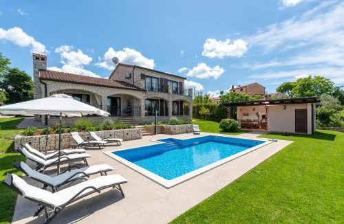 Baderna Villa | Villa Roma