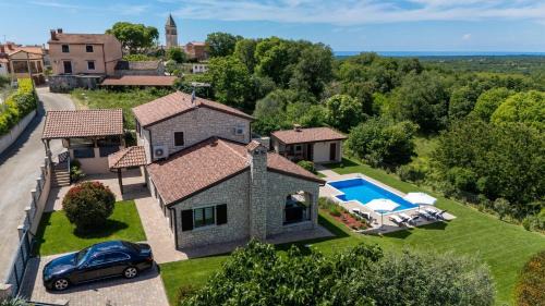 Baderna Villa | Villa Roma