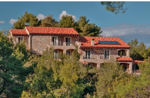 Vrbanj Condo | Villa ROSA - Beautiful Mediterranean apartment Oliva with sea view and pool