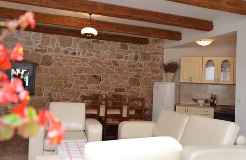 Veleniki House | Villa Rosette by Interhome