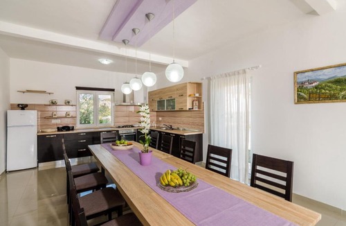 Vosteni House | Villa Roza