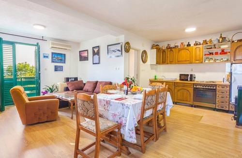 Srida sela Villa | Villa Roza Dalmatian Escape