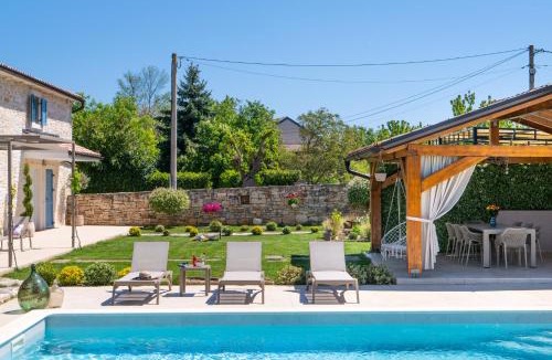 Butkovici Villa | Villa San - Family oasis with pool - kids always in sight