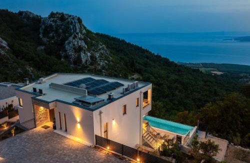 Bast Villa | Villa Sarah