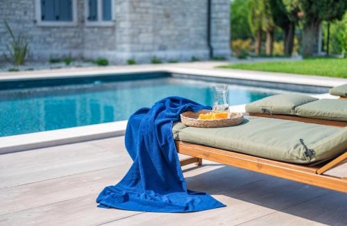 Modrusani Villa | Villa Scvola Elementare Istria - Heated Pool, Private Cinema & EV Connector
