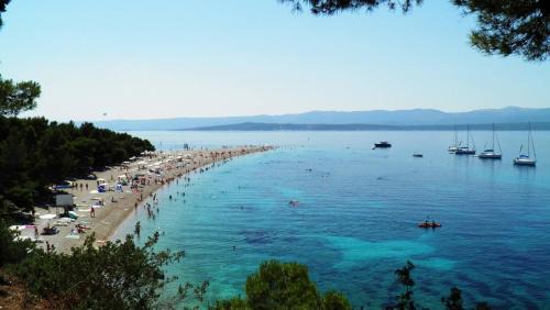 Bol Apartment | Villa Senjkovic - Apartments with Balcony and Sea View