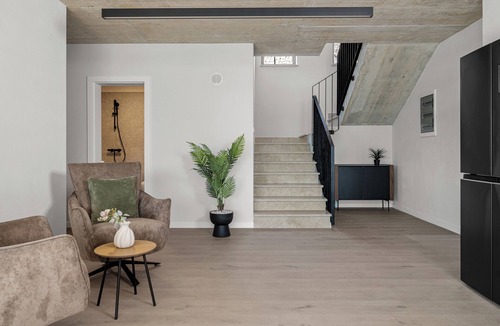 Trget House | Villa Seven Horizon by 22 Estates – 2nd Sea Row, Inf. Pool & Jacuzzi, 6–8 Guests