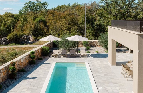 Kras Villa | Villa Silente Oasis 2 Krk by Villas Guide