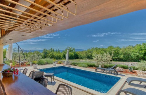 Omisalj Villa | Villa Sole