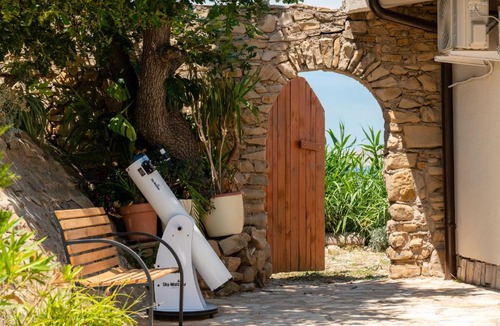 Bosana Villa | Villa Sortis Boat and SUP and Kajak included