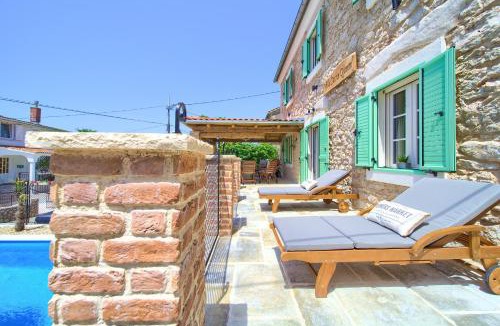 Malinska Villa | Villa Stone Queen