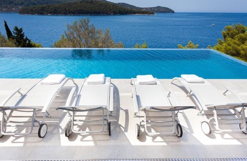 Vela Luka House | Villa Style and Sea by Interhome
