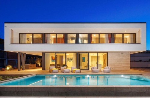 Vrbnik Villa | Villa Sun dance by Villas Guide