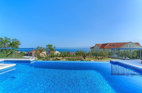 Bol Villa | Villa Sun Garden by MyWaycation