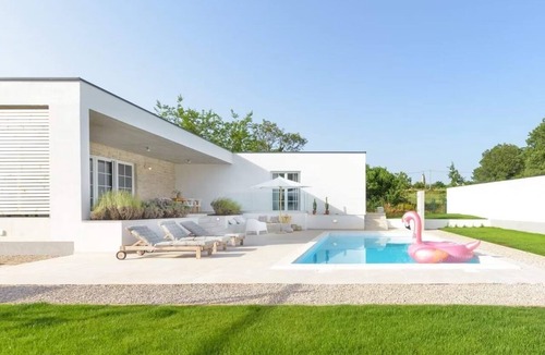 Nedescina House | Villa Sunrise Labin, Istria - a smile every day