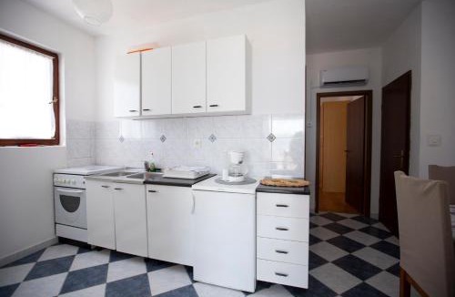 Ruskamen Apartment | Villa Tomasovic