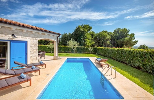 Tar Villa | Villa Torre II