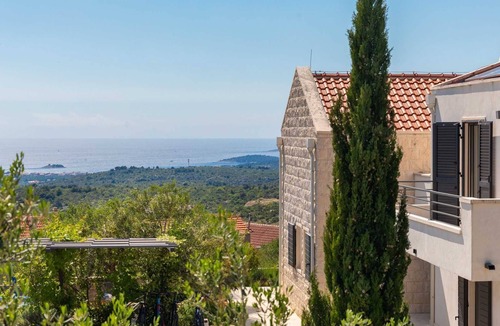 Rogoznica Villa | Villa True Oasis with Heated Pool