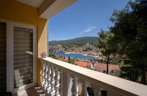 Island Hvar Apartment | Villa Vista