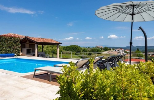 Vizinada Villa | Villa Vor Ort