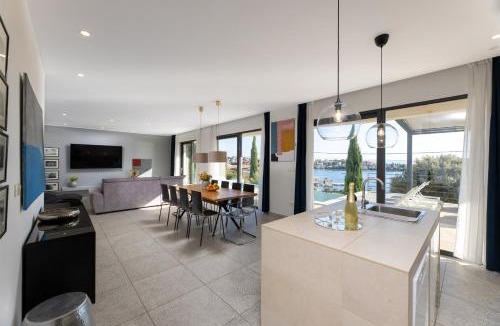Seget Vranjica Villa | Villa White Palm Excelsior