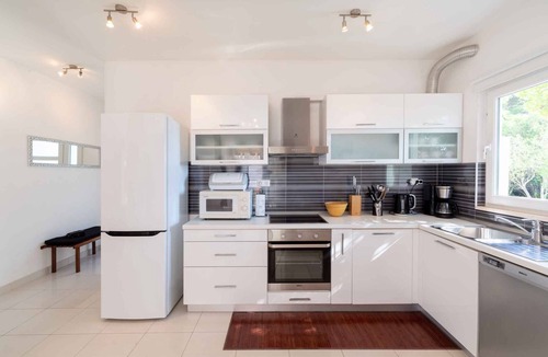 Blato Villa | Villa with outdoor pool and 30 m from the beach