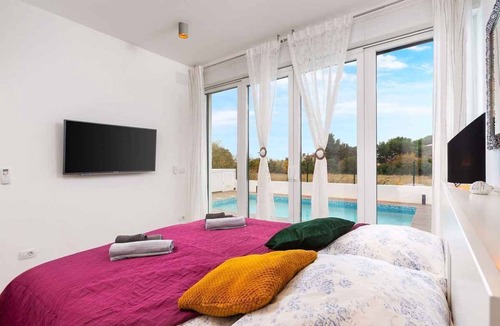 Sikici Villa | Villa with pool and modern facilities