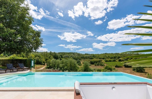 Rakotule Villa | Villa Zvonar nearby Porec – Crovillas GmbH
