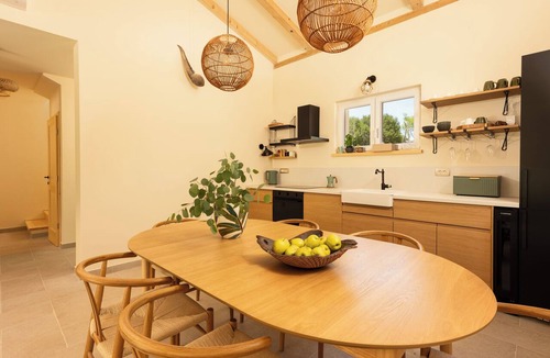Garica House | Villetta Malner – Luxury Villa with Private Pool