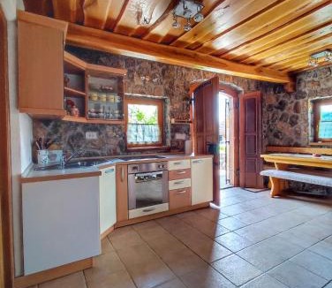 Dolenjske Toplice House | Vineyard cottage Kralj