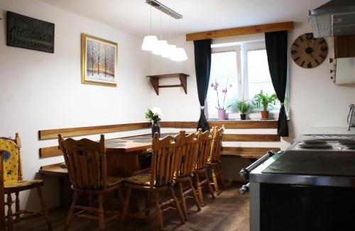 Videm House | Vineyard cottage Ranč pri Hanzeku