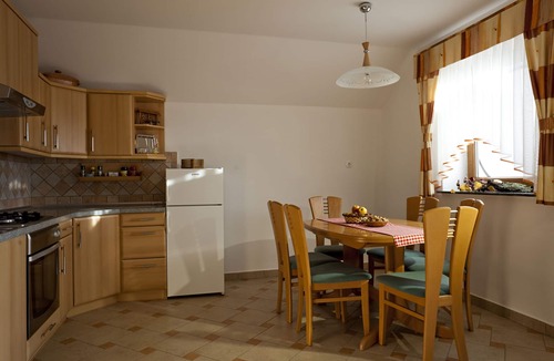 Srednje Grcevje House | Vineyard cottage Ucman