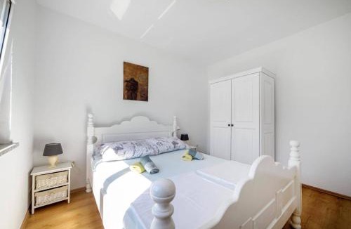 Srima Apartment | Violeta
