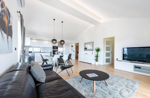Gornji Kono Apartment | Vista deluxe apartment