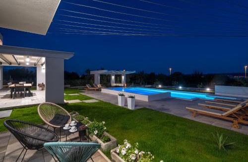 Rudine Villa | Vitis