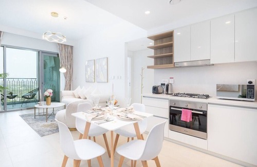 Za'abeel 2 Apartment | Vogue, Downtown with Easy Access to Dubai Mall