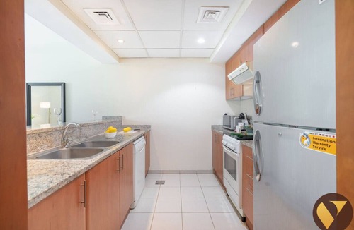The Greens Apartment | Vogue, The Greens Al Dhafrah 2 near Mall of Emirates