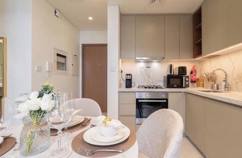 Business Bay Apartment | Vogue | VYB at Business Bay close to Downtown
