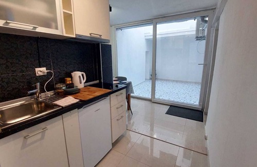 Gornji Kono Apartment | Wake up 100m from Dubrovnik old walls, near the Sea and Game of Thrones location