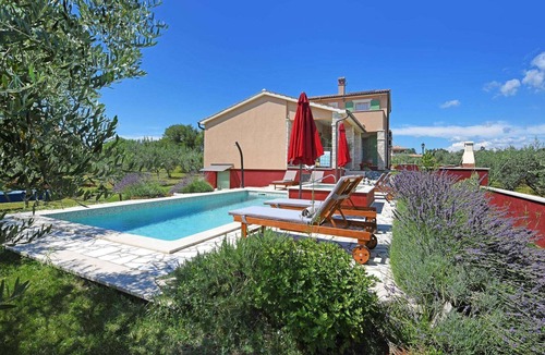 Vosteni Villa | Welcoming Family Villa, A/C, Private Pool, Large Garden, Countryside Location near Sveti Lovreč!
